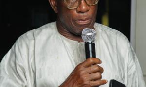 Amb Dr Ogbe Damian Obande (1972 set)